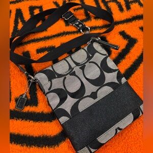 Vintage Coach Signature Crossbody Purse